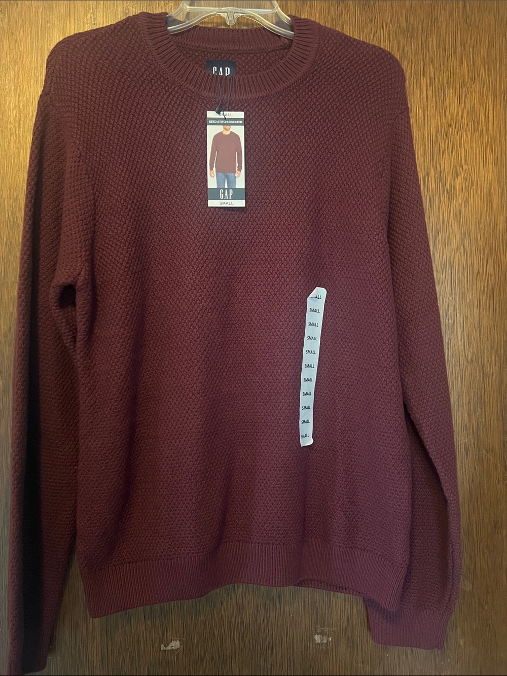 GAP Men's Burgundy Textured Crewneck Sweater